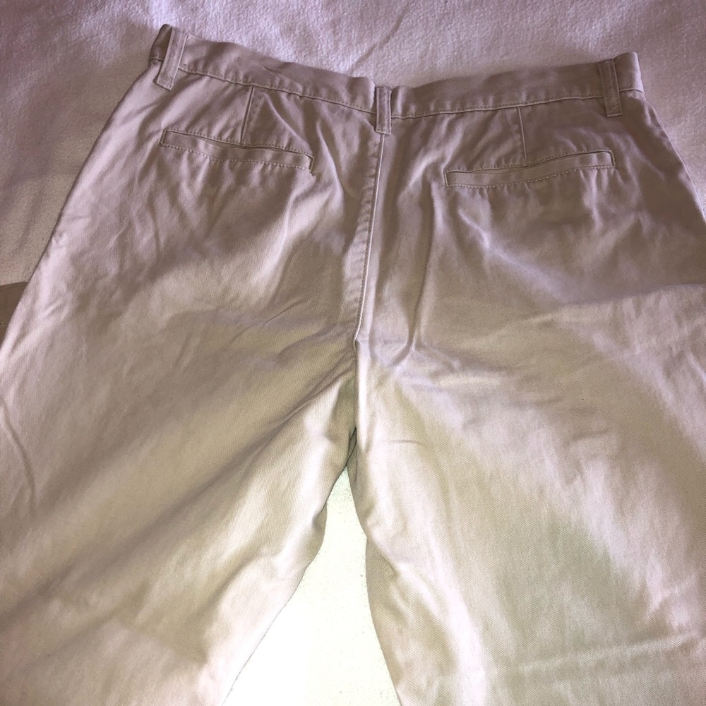 Old Navy Khakis 34 x 30 Regular Fit. - Picture 3 of 3